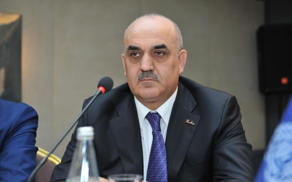 selim-muslumov-hakim-qarsisina-cixarilir